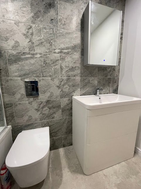 Edinburgh, Marchmont Kitchen, Bathroom Renovation & Painting